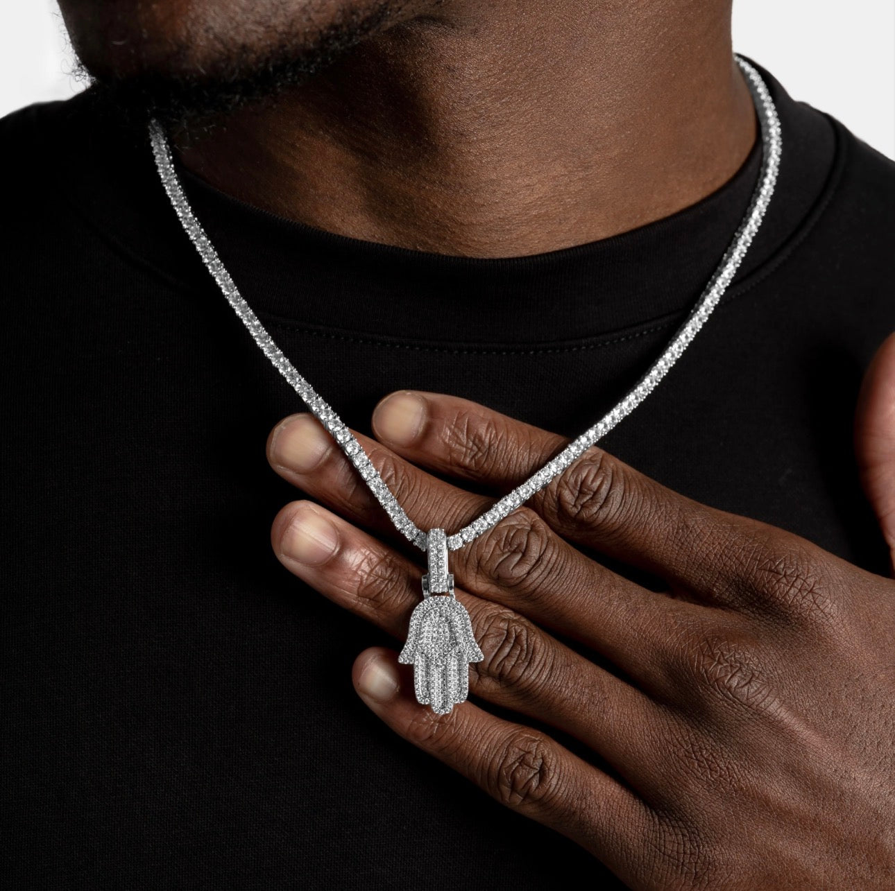 Hamza Pendant (White Gold)