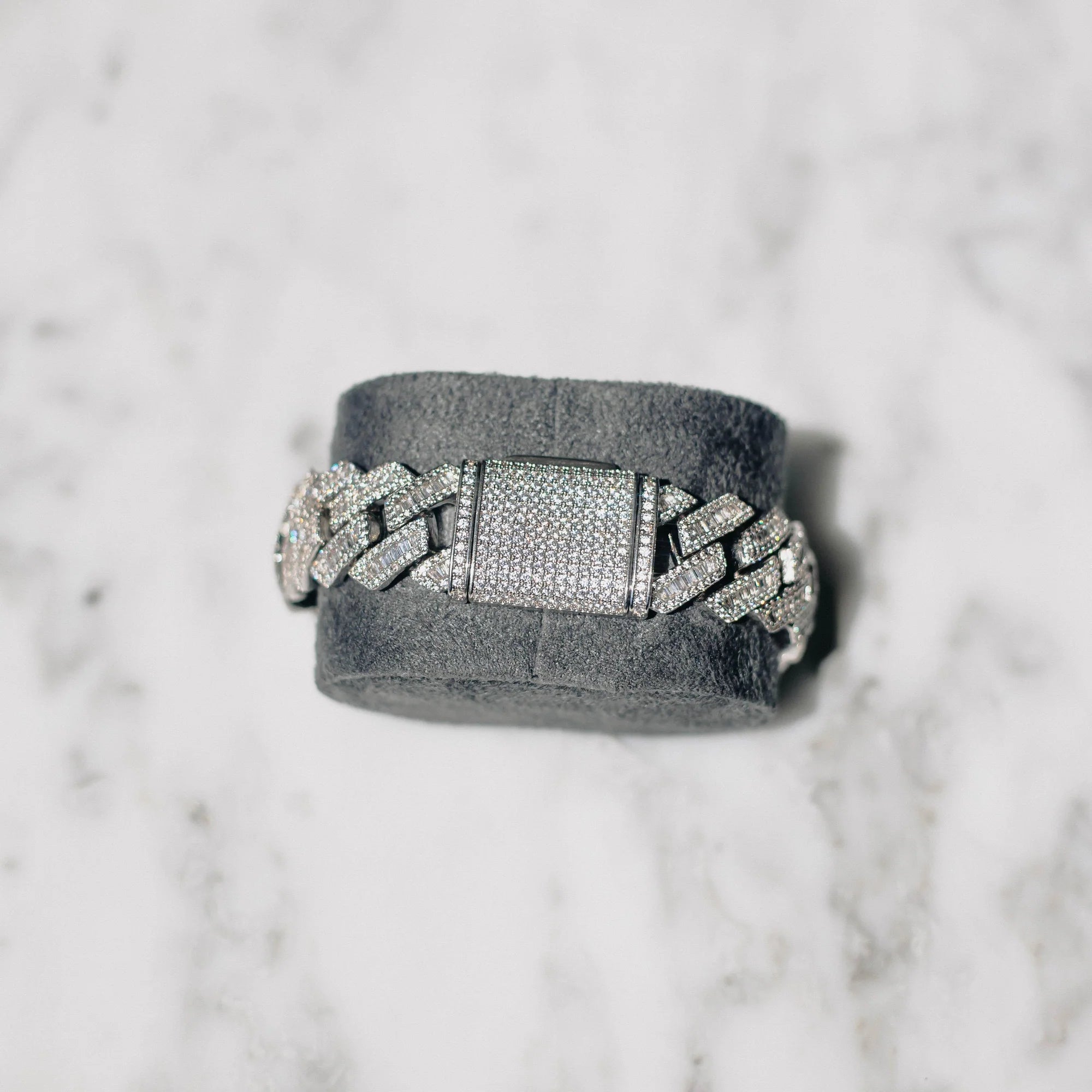 Baguette Kingdom Cuban Link (White Gold)