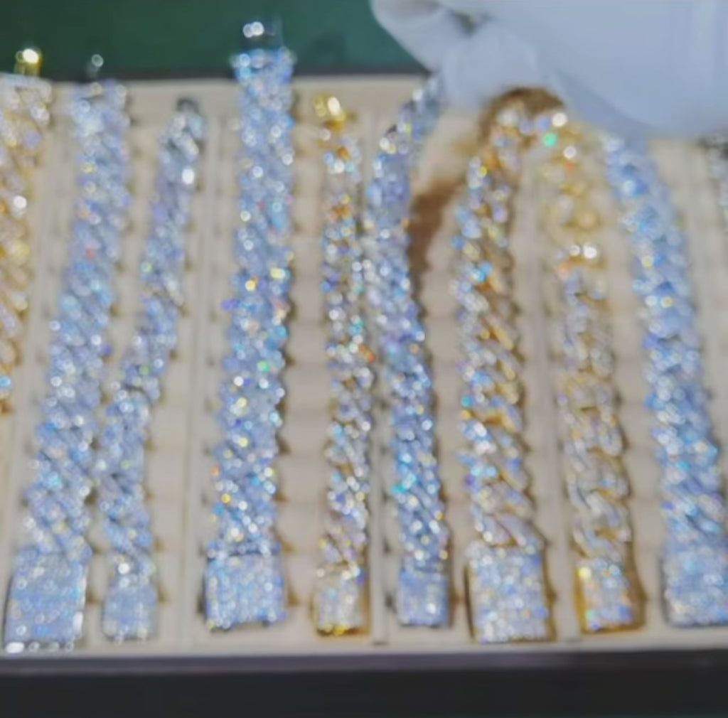 Kingdom Cuban Link (White Gold)